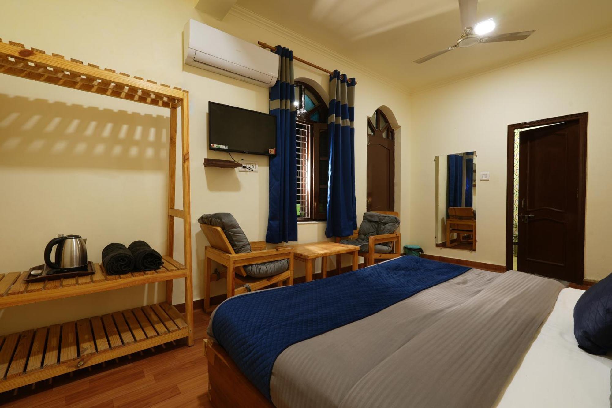 Хостел Shalom Backpackers Ришикеш Номер фото